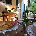 Casale Coreallo Hotel *